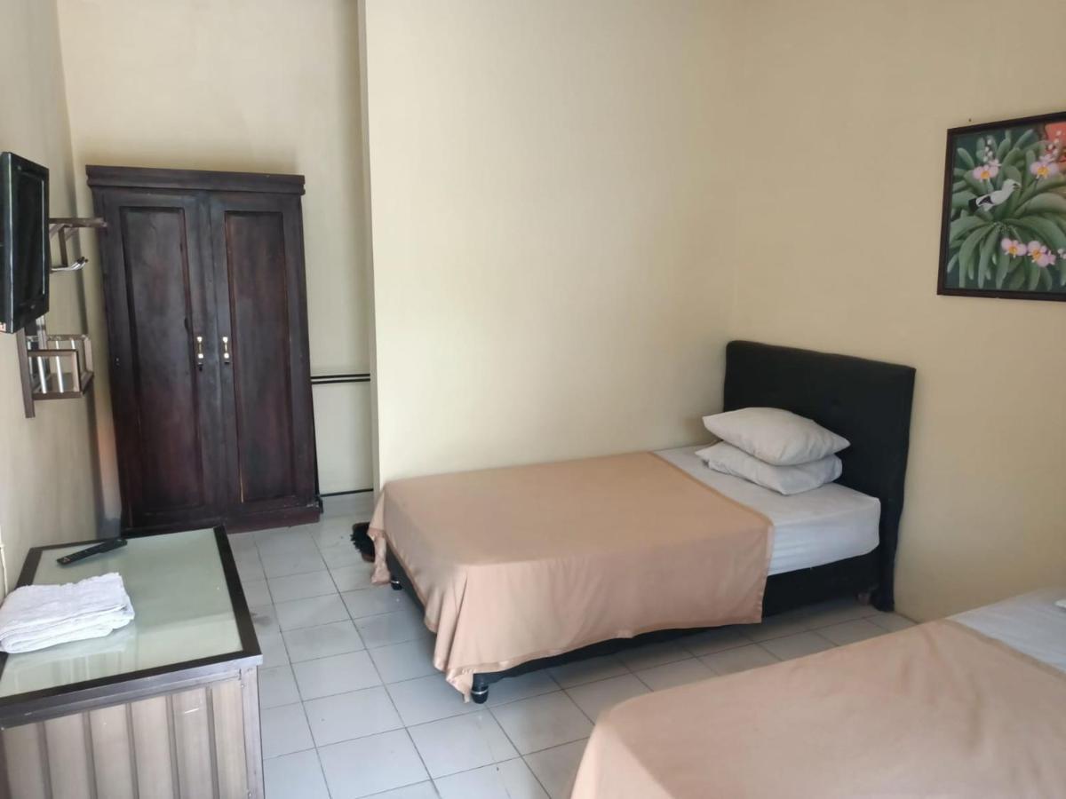Reddoorz At Hotel Nuansa Ngawi Екстер'єр фото